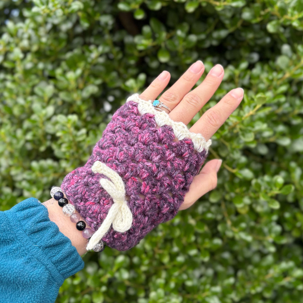 Cropped Crochet Handwarms with Drawstring