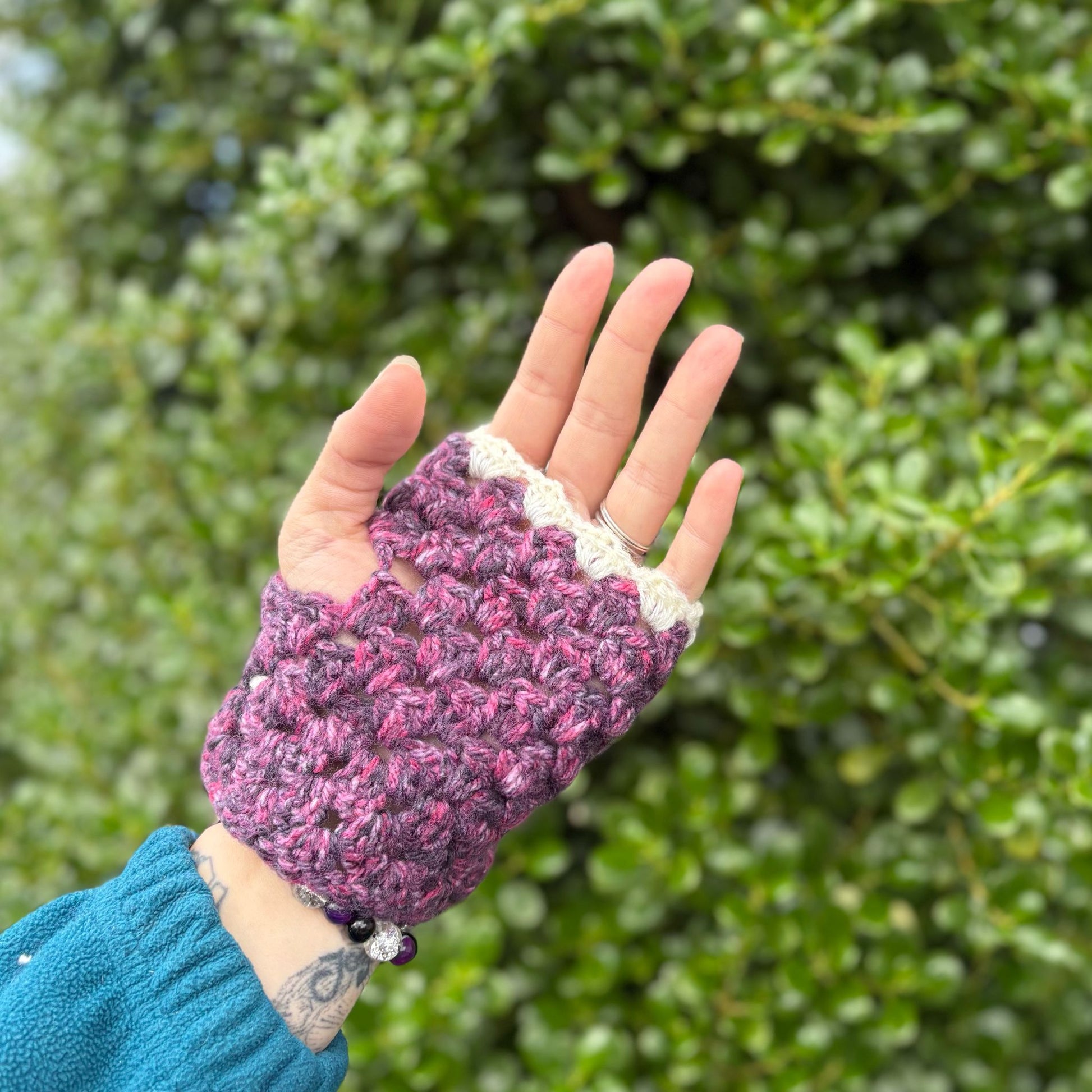 Cropped Crochet Handwarms with Drawstring